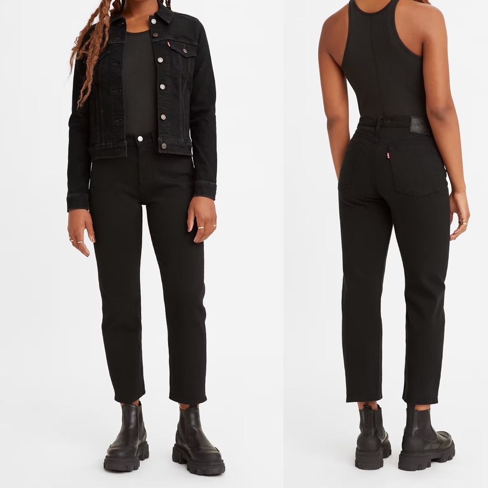Levi’s Wedgie Straight Fit Black Cropped Jeans
